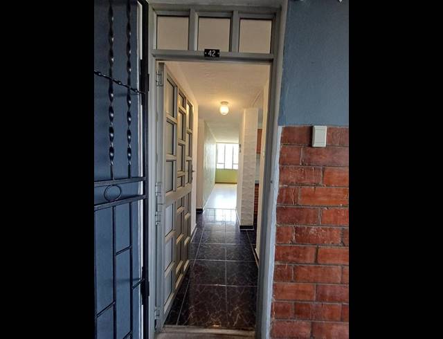 3 BEDROOM APARTMENT FOR SALE IN OVERPORT